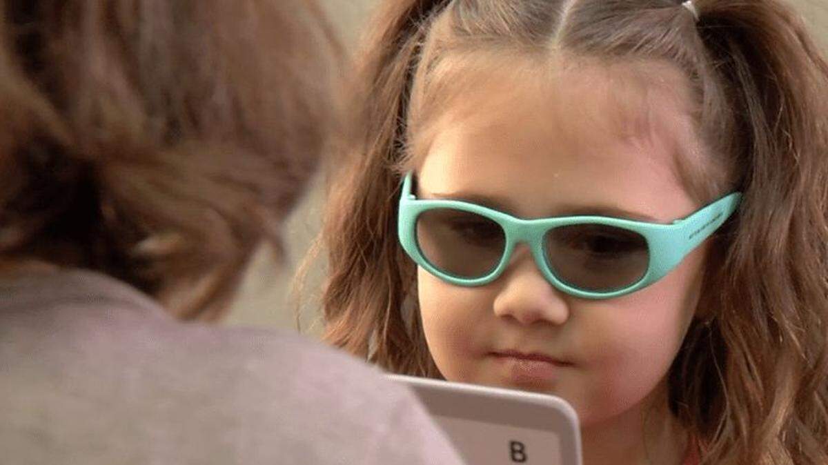 Learning about importance of vision screenings for kids