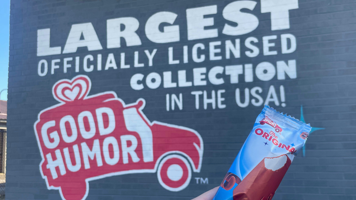 As part of a new partnership, Sweet Memories Vintage Tees & Candy announced they’re providing free Good Humor Ice Cream Bars to registered participants at the Fall Lit Fest.