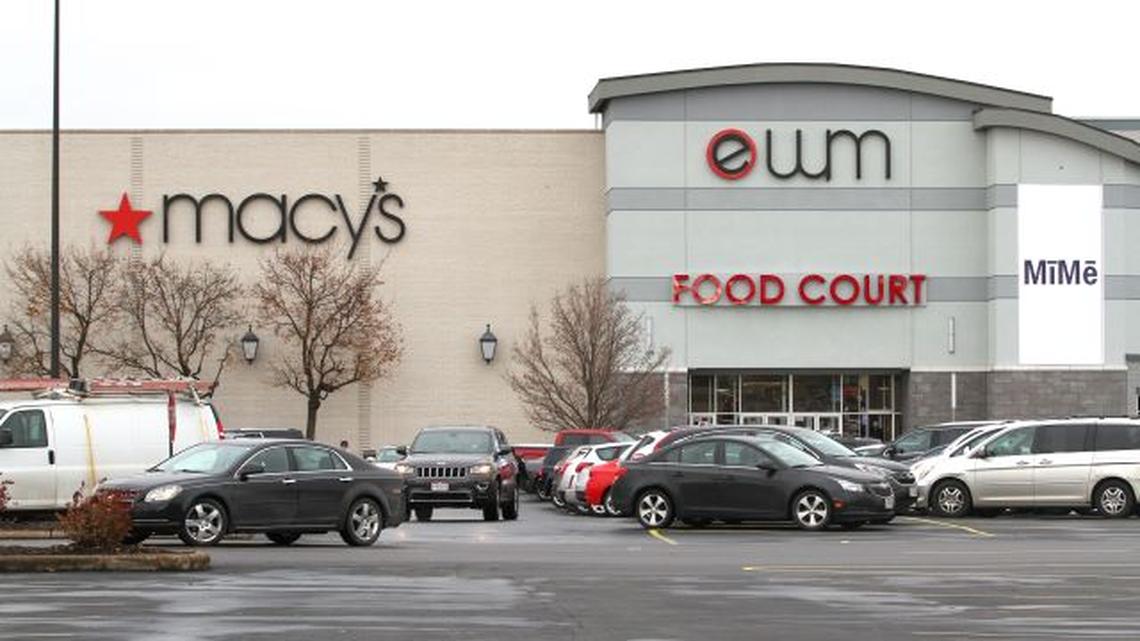 (Photo by William D. Lewis)