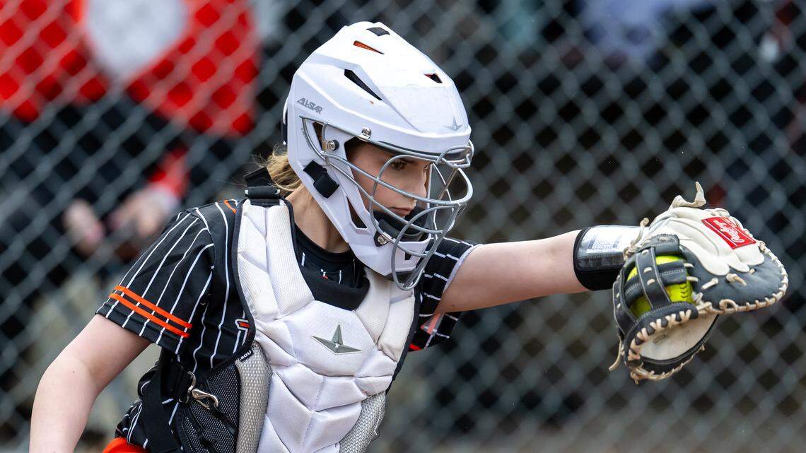 Who will be the Mahoning Valley softball Player of the Week? Vote now