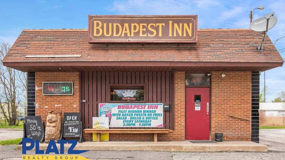 Investment opportunity in Austintown: $145,000 for leased restaurant/bar