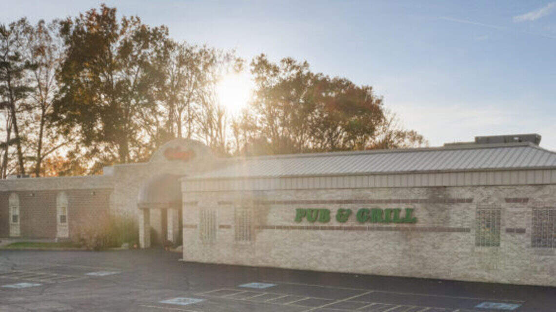 Sale price reduced on restaurant and banquet facility in Newton Falls