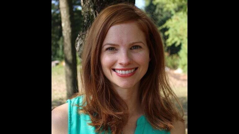 YSU economics lecturer honored with Blackboard Exemplary Course Award