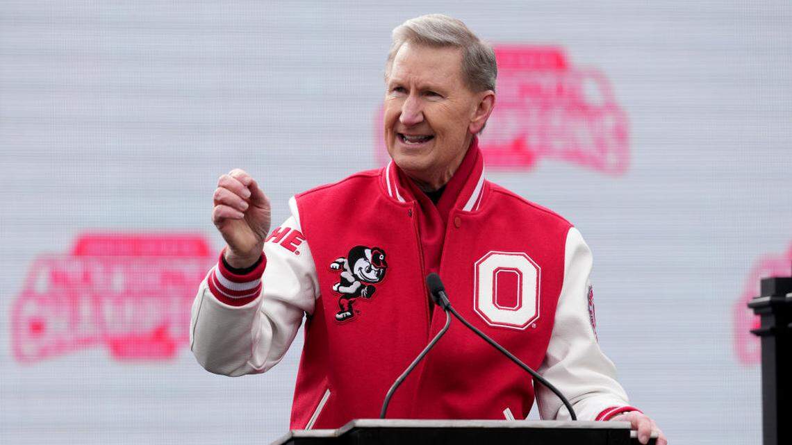 A 47-page Ohio State report says former president Ted Carter used his office to seek jobs, funding and support for Krisanthe Vlachos, violating university policy.