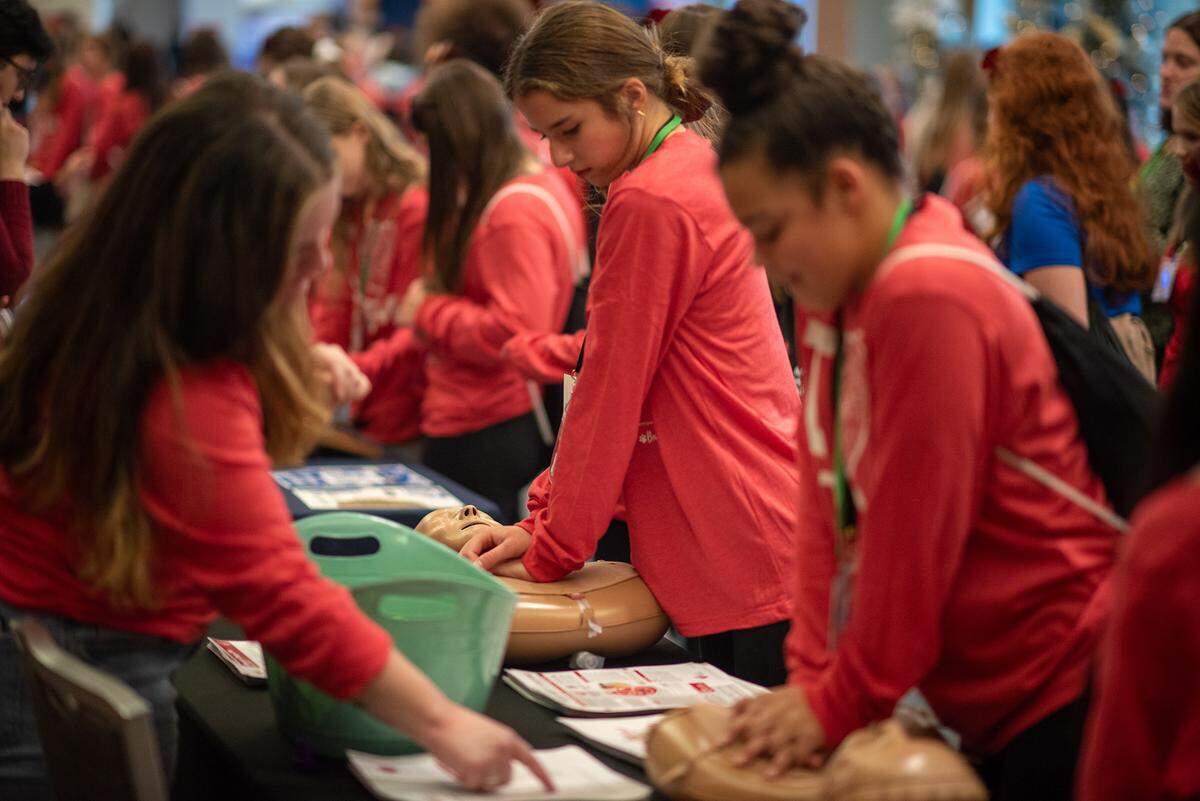 During STEM Goes Red, students learned about CPR.