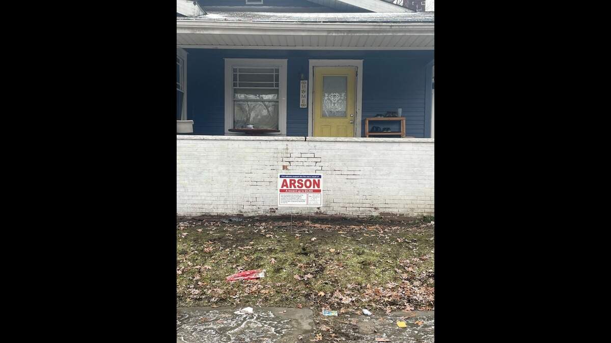 Ohio investigators seek public help in Trumbull County arson.