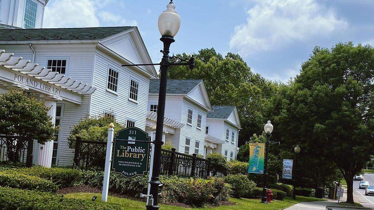 Poland branch of the Public Library of Youngstown and Mahoning County