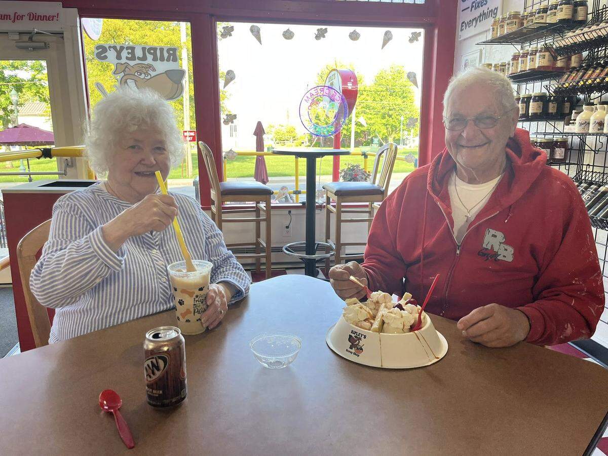 Ripley’s Scoop Shop hosted a grand opening May 25 at 394 OH-7 in Brookfield Township in Trumbull County, with 18 flavors to choose from.