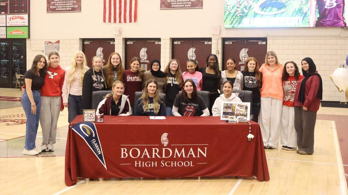Boardman HS cross-country, track stand out signs with Clarion University