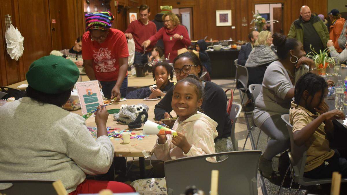 This week for the annual holiday open house, SMARTS set out holiday-themed hands-on arts activities for local kids in preschool through twelfth grade.