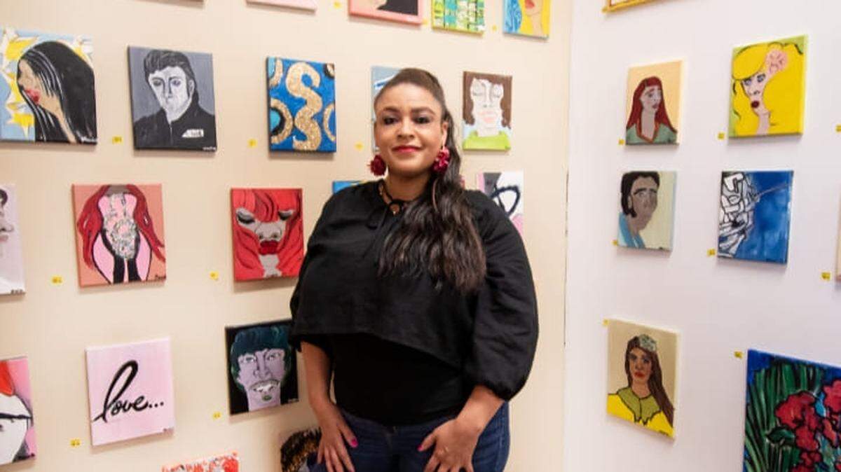 Monica Vega is the CEO and artist of Gallery 18, which she founded in 2017, specializing in cachet style art and design.