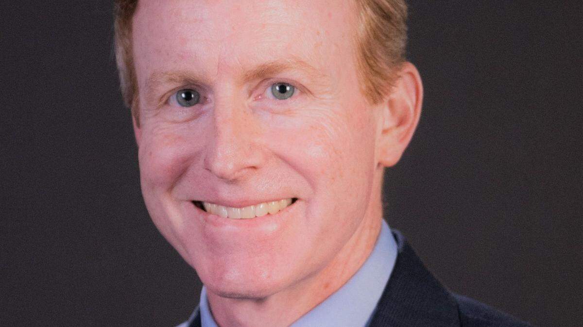 The YSU Board of Trustees announced the vice president for finance and business operations Neal McNally will assume the role as acting president.