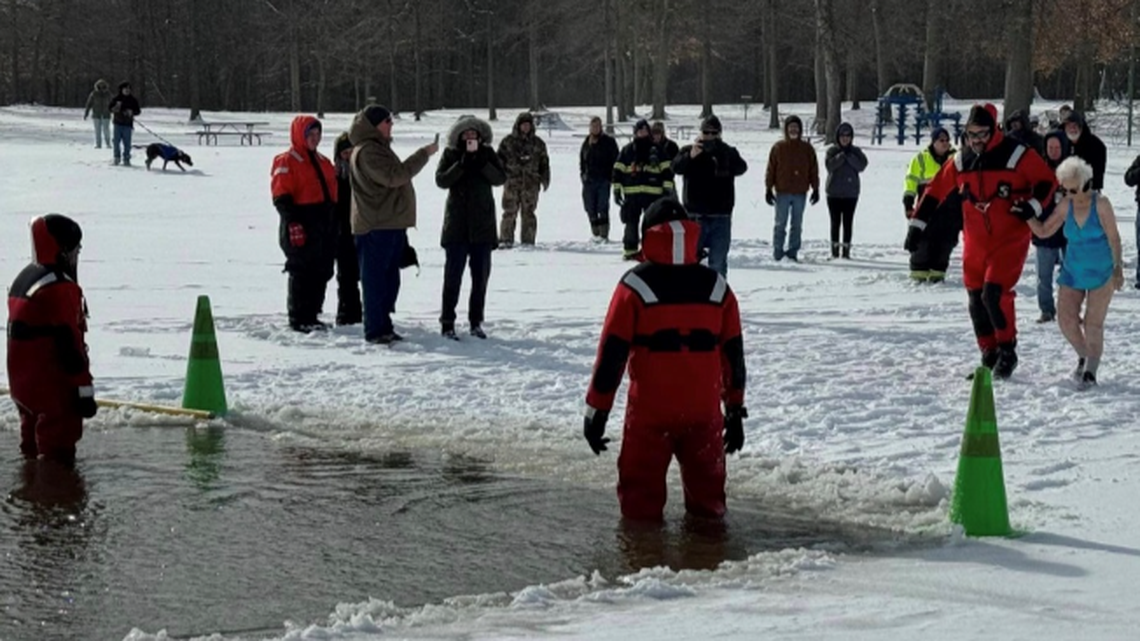 Polar plunge