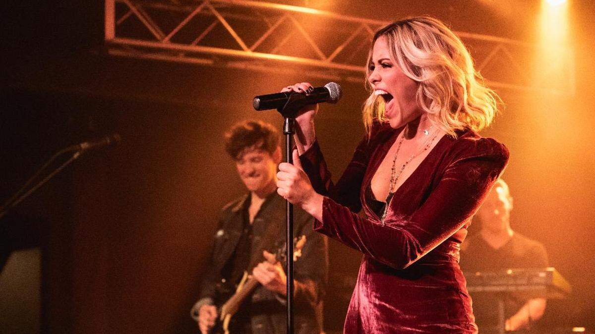 Members of the Youngstown-based band The Vindys will provide a special acoustic performance at this year’s Pink Out Mahoning Valley Breast Cancer Awareness event. Here’s when they’re expected to perform in the band shell at Austintown Township Park.