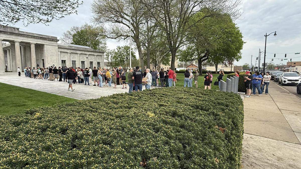 A statewide petition started by Conserve Ohio is circulating for a constitutional amendment to stop the construction of data centers exceeding 25 megawatts.