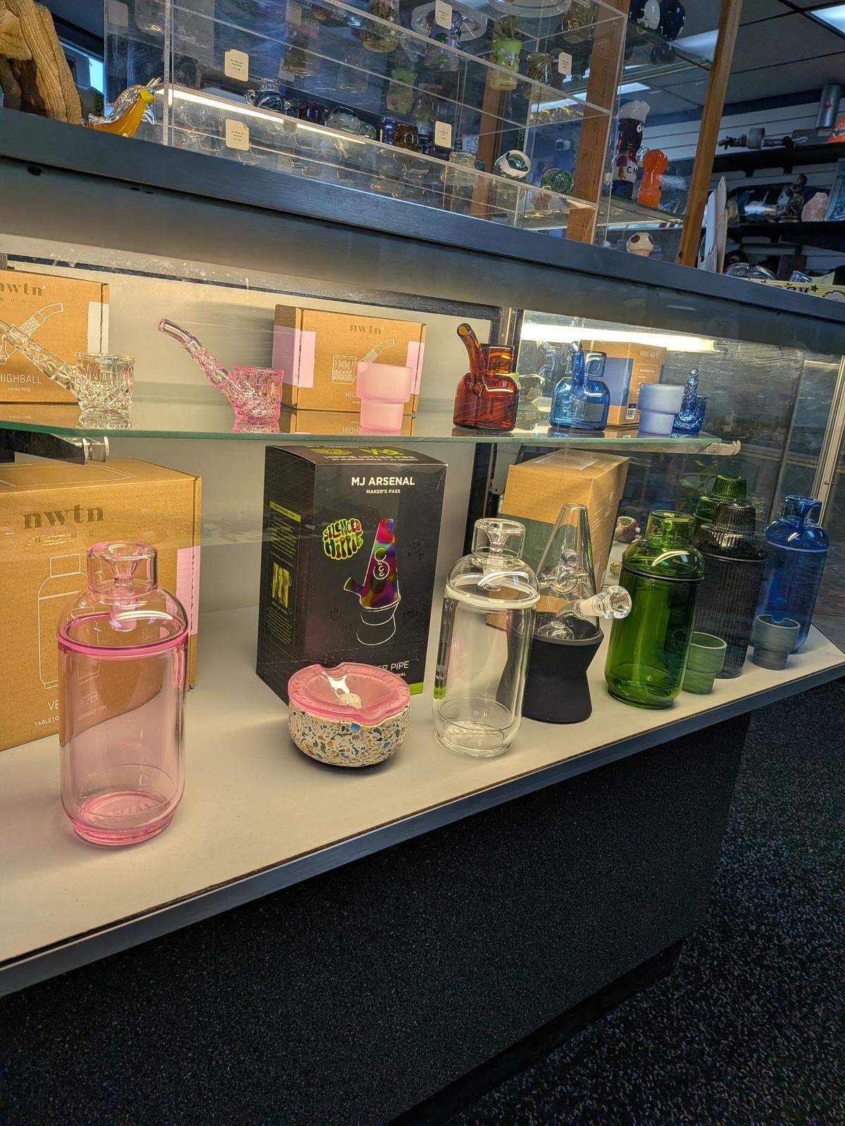 Warren’s Higher Minds reopens with continuity in customer experience.