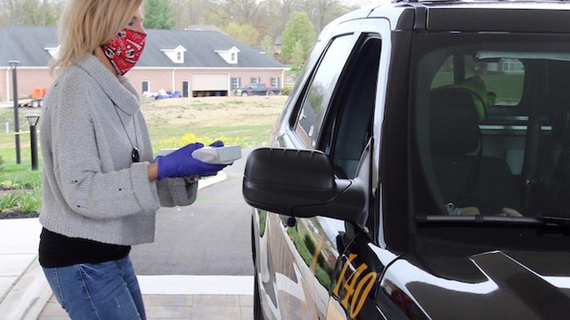 The Waypoint 4180 banquet center in  Westford Commons in Canfield gave away hundreds of pizzas Tuesday to first responders. Nancy Sullivan, executive director of sales and marketing and owner Chuck Whitman delivered pizzas to emergency vehicles as they pulled in. (Bob Yosay/Mahoning Matters)