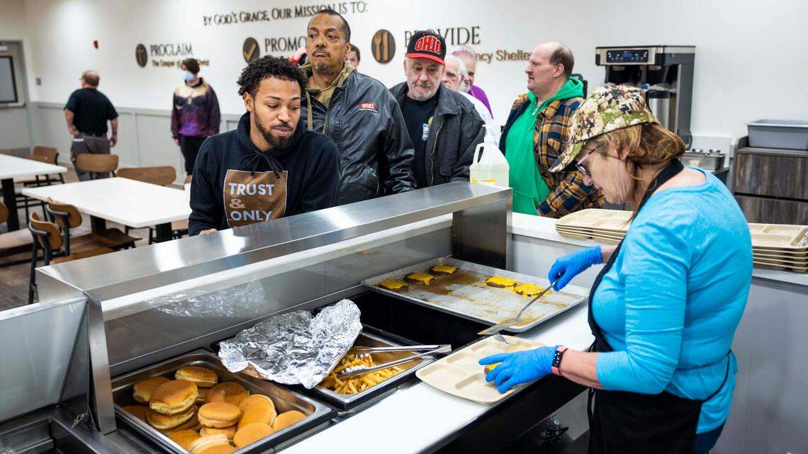 More residents of Youngstown seeking food at Rescue Mission of Mahoning Valley