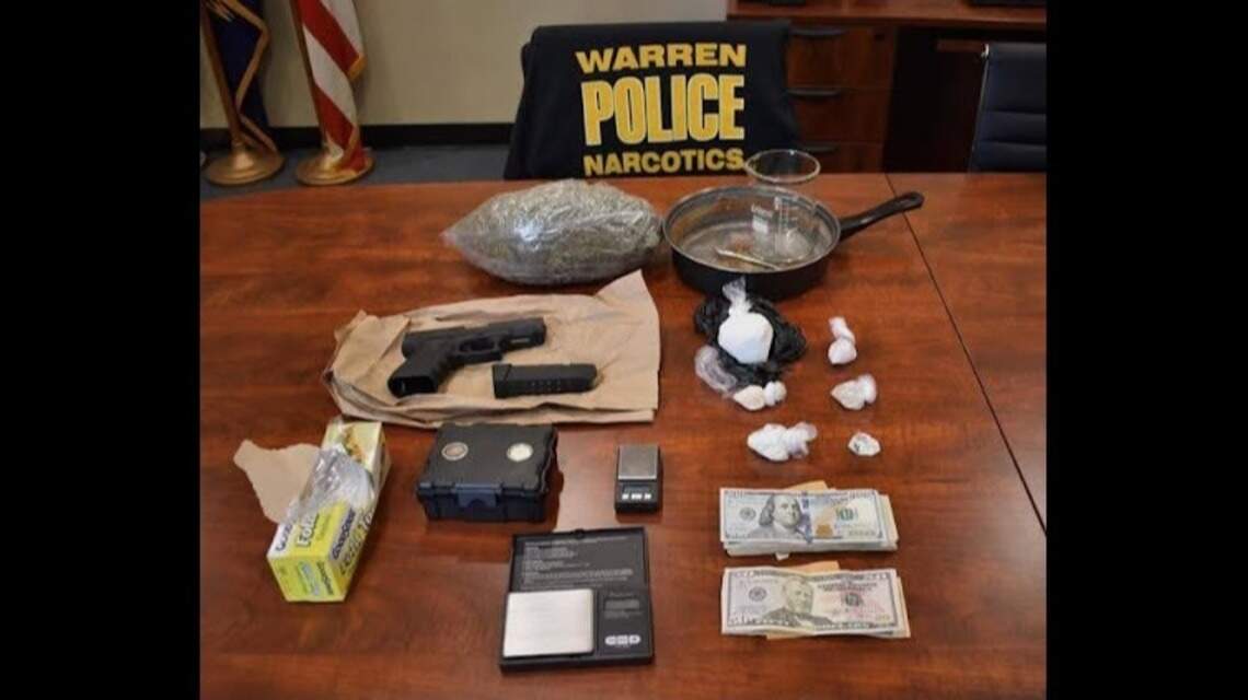 Police recover narcotics, arrest man in Warren raid | Mahoning Matters