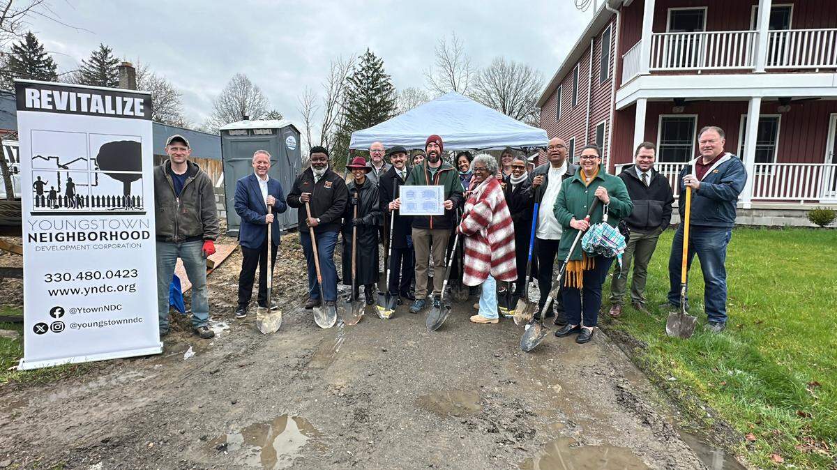 Youngstown Mayor Jamael Tito Brown, sixth ward councilwoman Anita Davis, YNDC executive director Ian Beniston and more project partners attended the groundbreaking April 10 at the future site of three solar-powered duplexes.