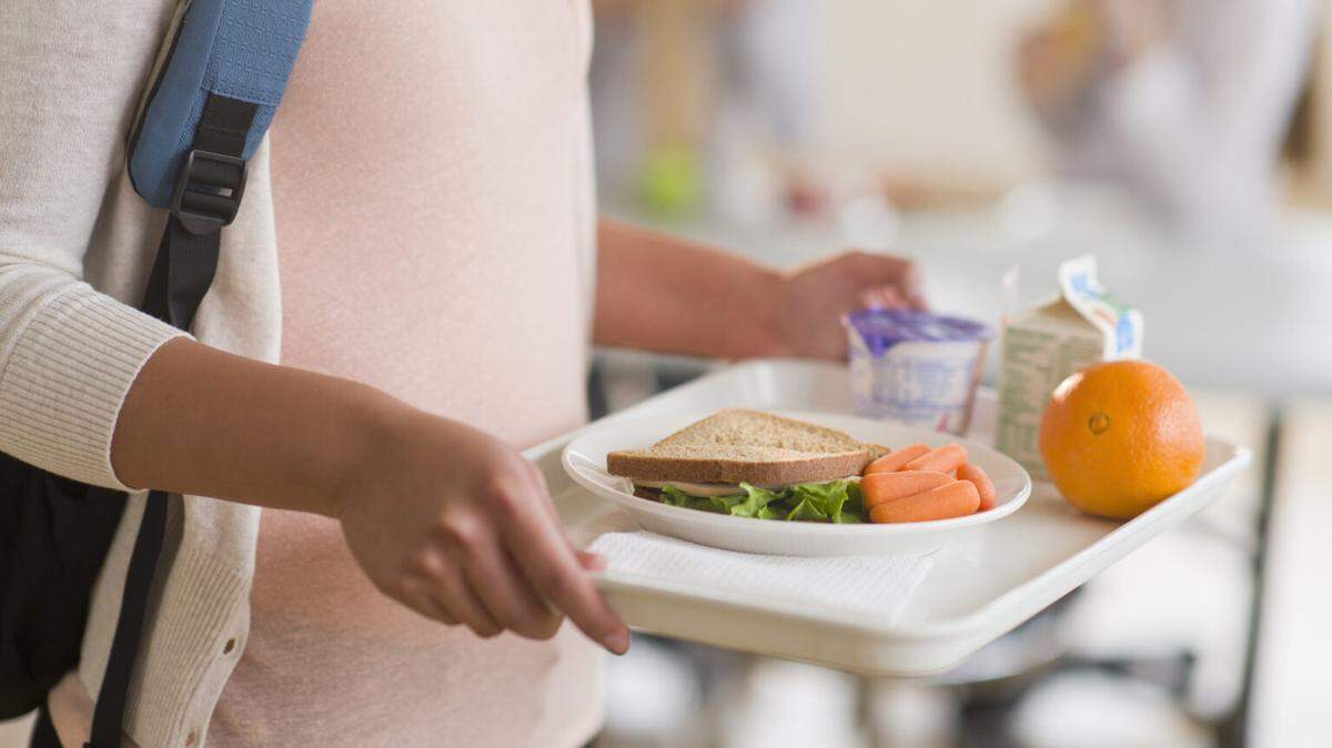 Kansas has opted into a new federal program that will provide additional EBT benefits to school-age children over the summer months. Here’s what to know about the program and who qualifies.