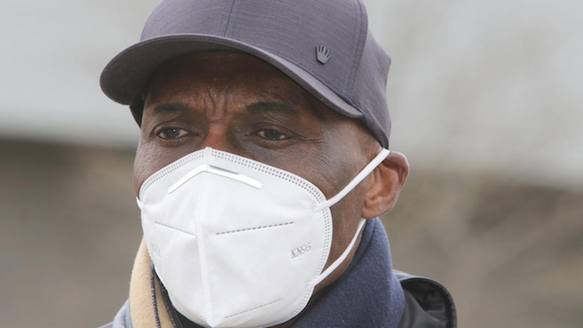 Herb Washington wore a mask today while making the donations to the city of Youngstown at the Covelli Centre. (Bob Yosay/Mahoning Matters)
