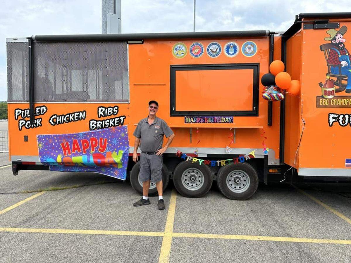 Carl and Sherry Halt started What’s Grandpa Smokin in April of 2018 as a part-time job venture in Columbiana.&nbsp;