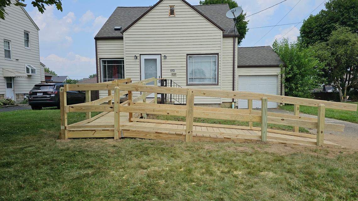 Habitat for Humanity volunteers rebuild ramp in Struthers