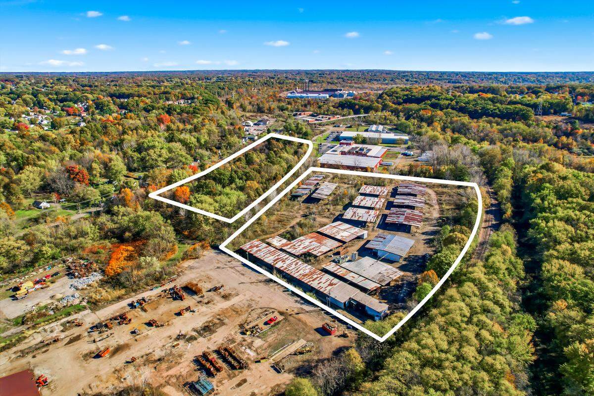 Bids can be placed on one, two or all three assets at 840 Ann Ave. and Olive Street in Niles.