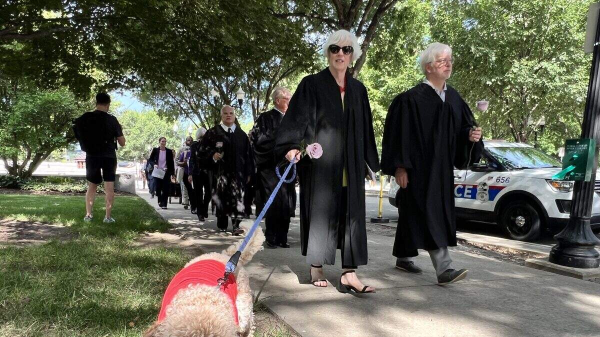 Former justices and judges urged Ohio voters to protect the rule of law, oppose politicizing courts, and learn about judicial candidates ahead of November.