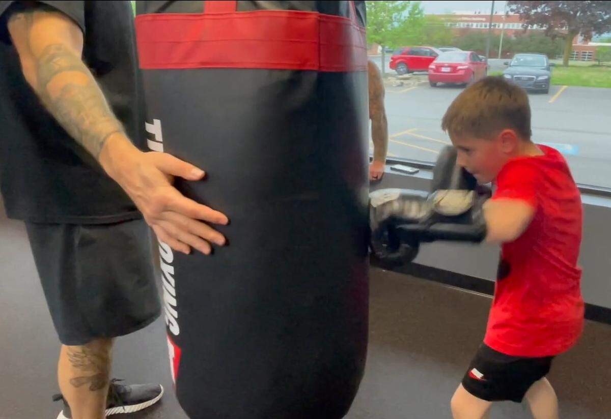 Local businesses are invited to sponsor Kelly Pavlik Charitable Organization’s Rafflepalooza in Youngstown to help fund free programs for students in 2026.