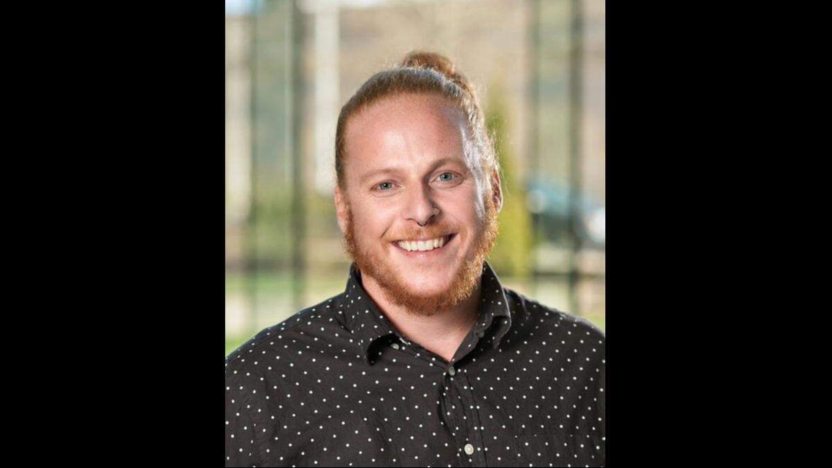Leadership Ohio selected Shawn Carvin, a Trumbull County native who’s passionate about revitalizing homes for Ohioans, as part of the 2025 fellowship.