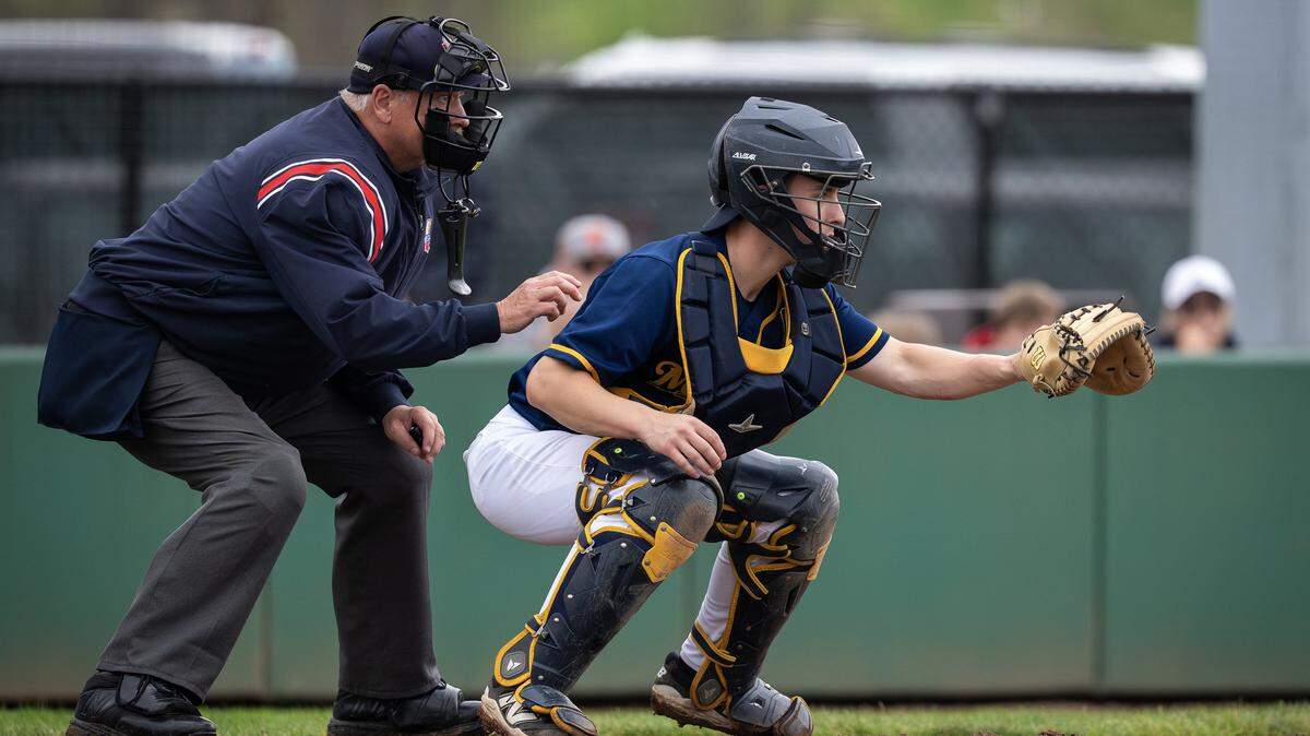 See Mahoning Valley high school baseball seedings and OHSAA sectional matchups, including dates and times for local teams.
