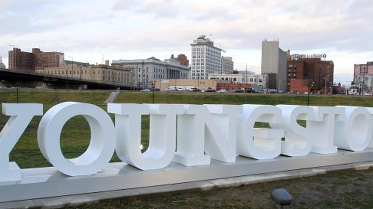 ACLU of Ohio will make a stop at V2 Wine Bar and Trattoria by Vernon in Youngstown on Jan. 7 as part of its Twenty in ’20 Tour. (Photo by William D. Lewis)