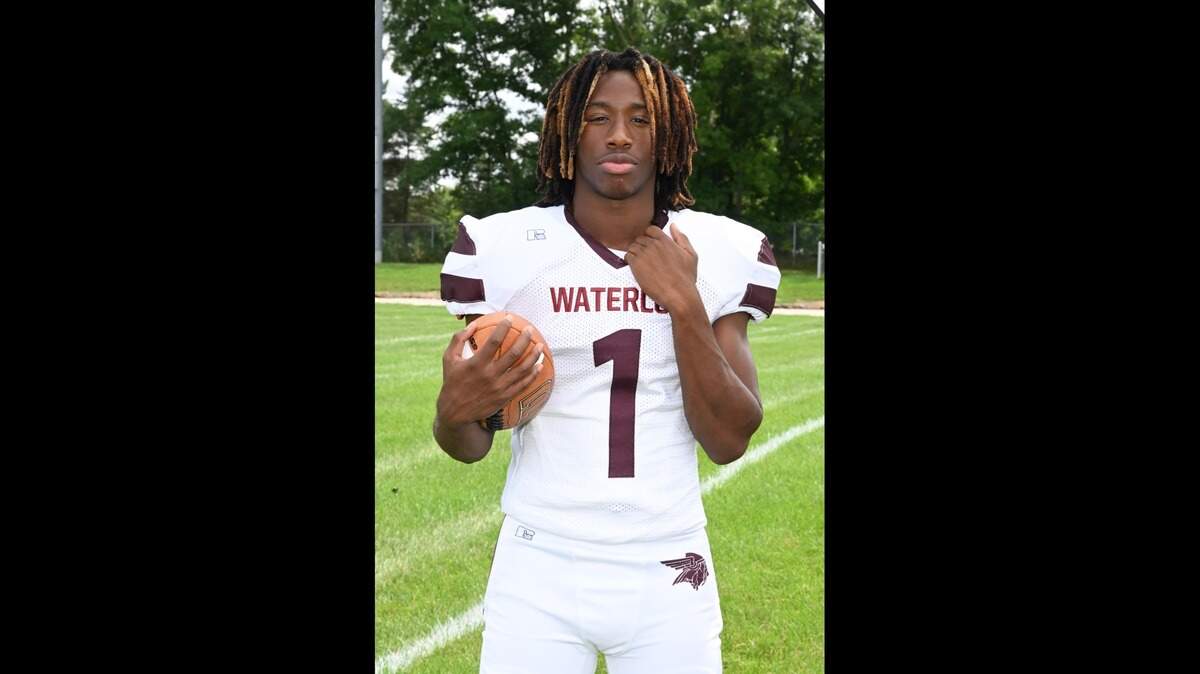Keyshawne Anderson of Waterloo High School in Atwater wins Mahoning Valley’s top football player for week 7.