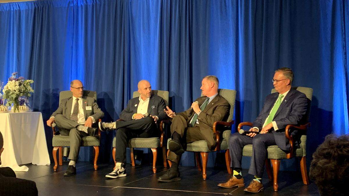 (left to right) Guy Coviello, Youngstown/Warren Regional Chamber president and CEO; Tim Petrey, CEO of HD Growth Partners; Steve Stivers, president and CEO of the Ohio Chamber of Commerce and Robert Shenton, executive director of the CEO Forum.