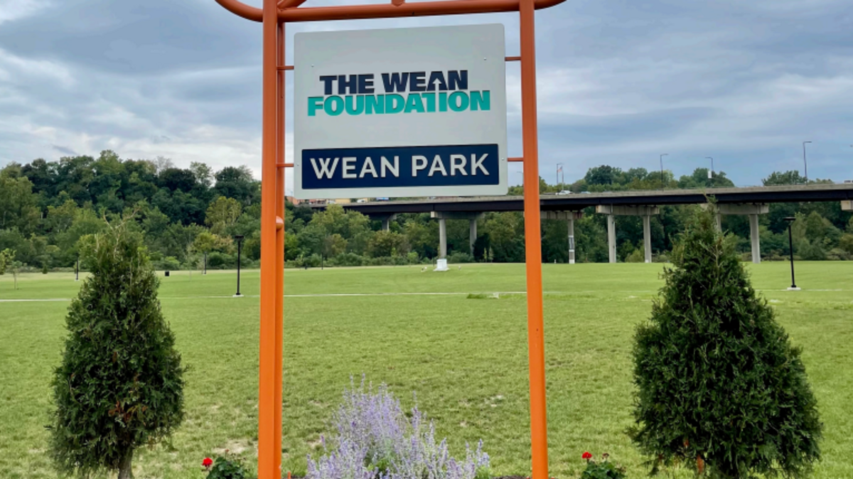 The Raymond John Wean Foundation partnered with Trumbull Neighborhood Partnership and the Youngstown Neighborhood Development Corporation to launch a cohort with the intention to promote leadership development and racial equity in the Mahoning Valley.