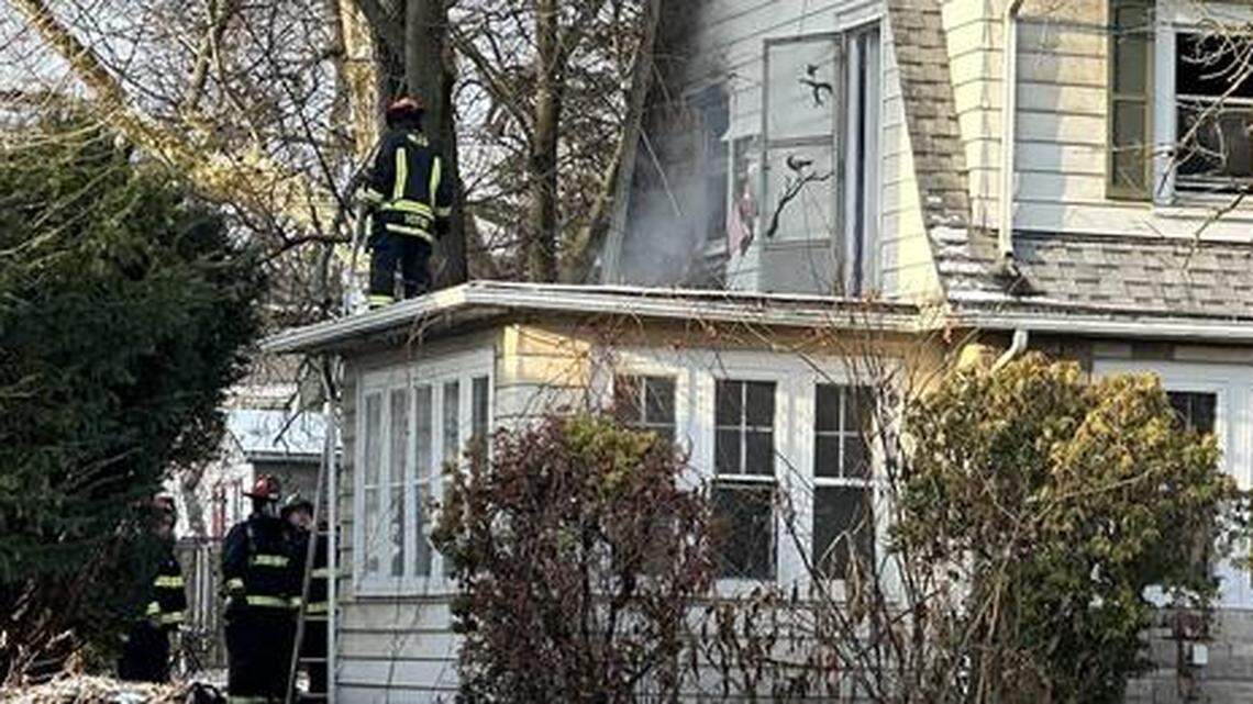 Niles firefighters were dispatched to put out a structure fire on North Main Street.