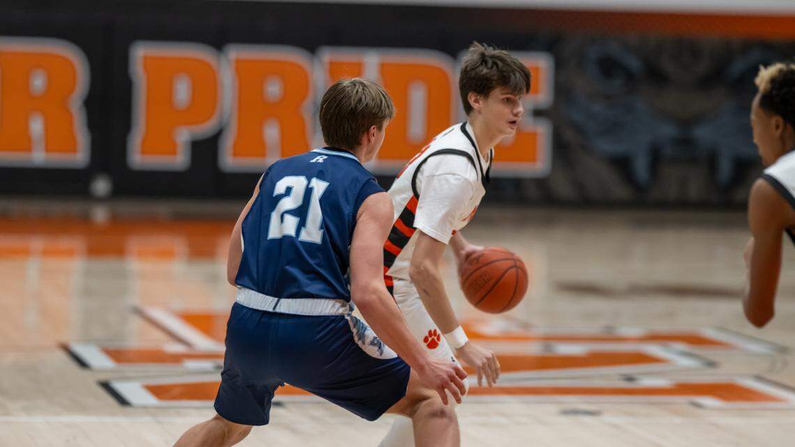 A look at Mahoning Valley area’s higher-ranked teams and first-round tournament foes