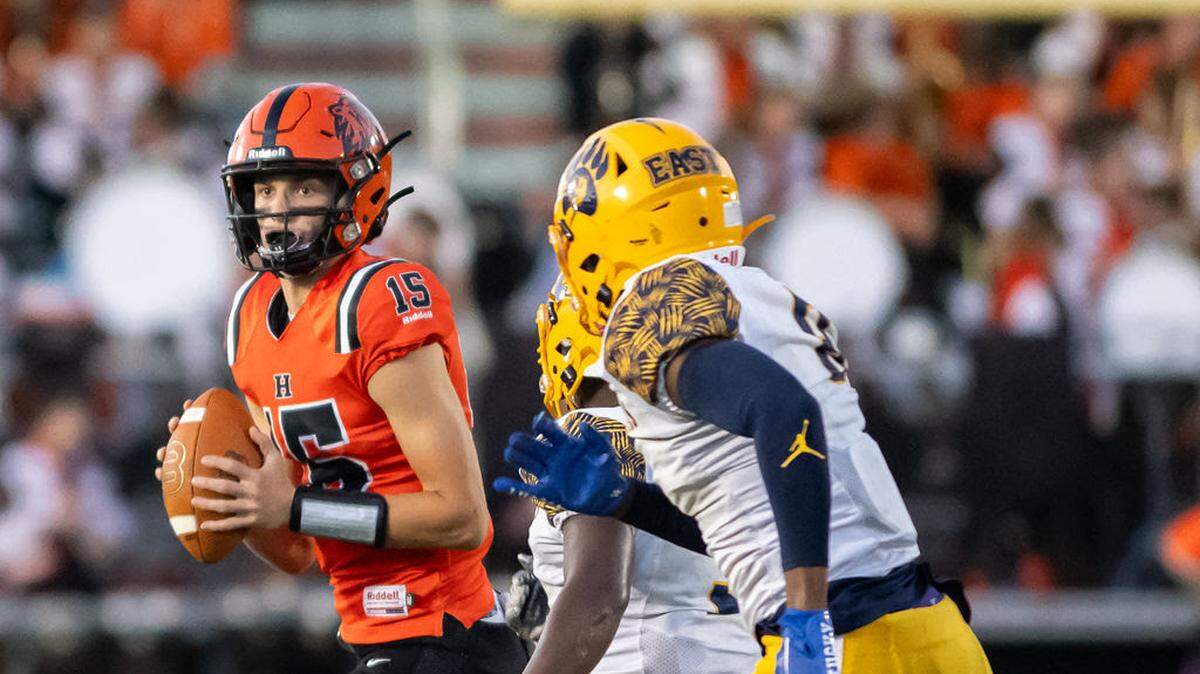 Howland vs. East football