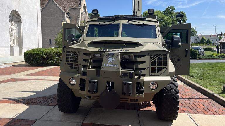 Mahoning County Sheriff’s office shows off new armored vehicle