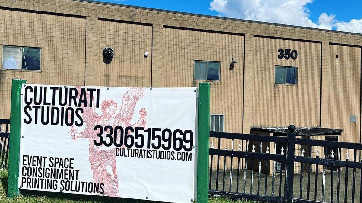 Downtown Youngstown shop opening Thursday for customers to sell, buy and trade goods