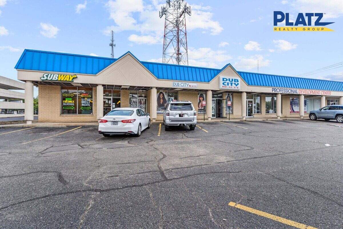 The $1.3 million plaza is home to Subway, Flying HIGH Inc. Professional Development Center, Cheer Image Iconz, Triyounity LLC Main and Dub City Beauty.