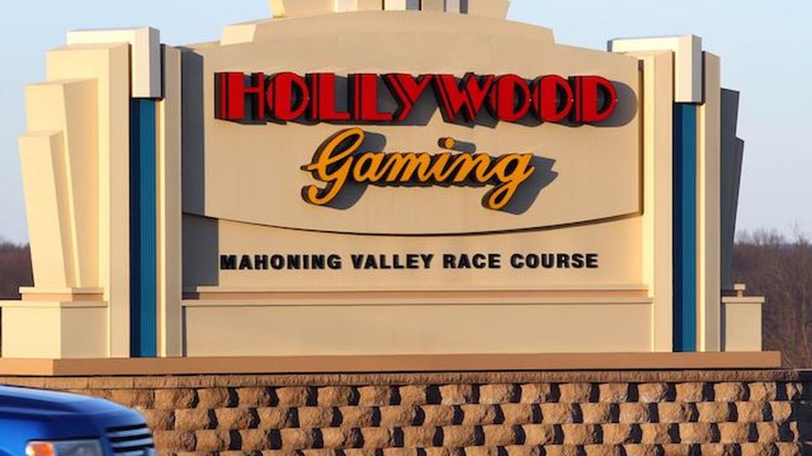 A state quarantine of racing horses stabled at Hollywood Gaming’s Mahoning Valley Race Course could end today, state officials said Wednesday. One horse recently tested positive for the equine herpes virus, or EHV-1, a respiratory illness. (William Lewis/Mahoning Matters)