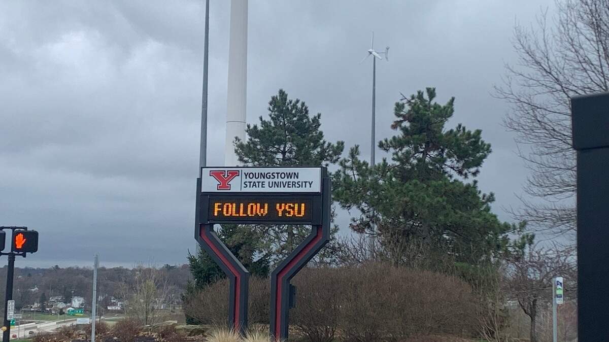 The Youngstown State University administration is working out the details to transfer Eastern Gateway Community College students’ credits and keep them on the path toward completing their degrees at YSU instead.