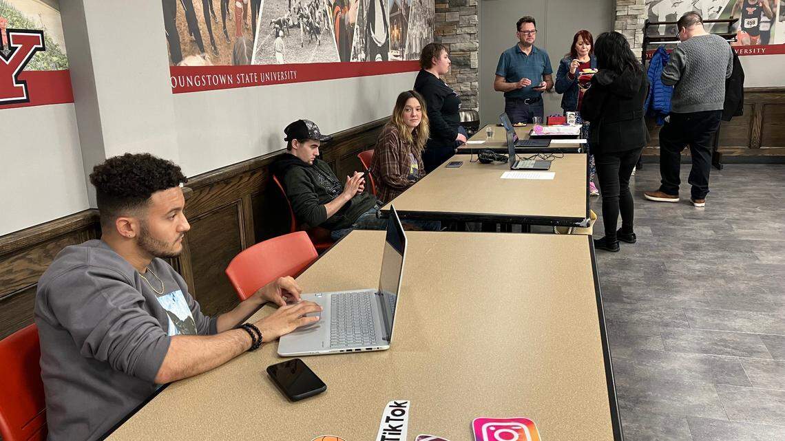 Youngstown State University senior journalism students share their work with local media outlets.