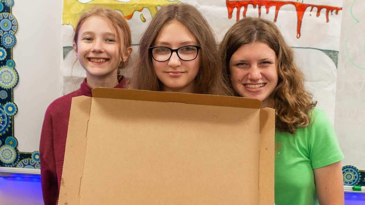 The winning team consisted of Mary Ann Woods, Mackenzie Cremeans and Annabella Duffield (MM&A) from Liberty Middle School whose pitch was chosen by Pizza Joe’s: The BBQ Bacon Wing Deluxe.