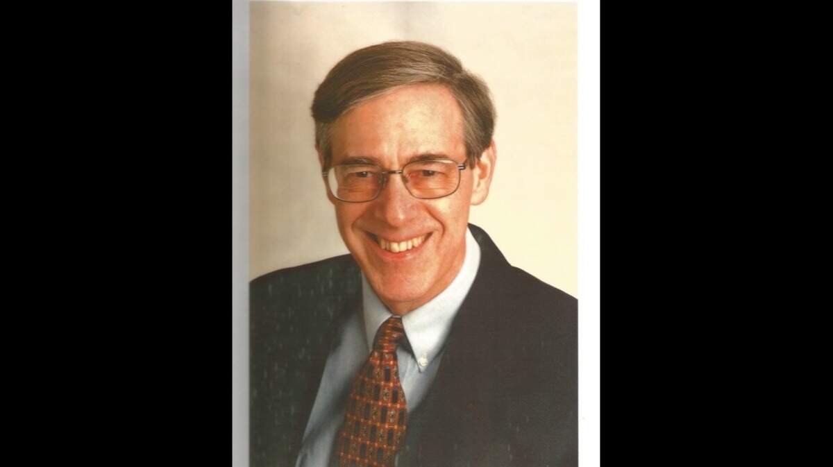 Stephen Sniderman taught English at Youngstown State University and organized the YSU English Festival for over 40 years.