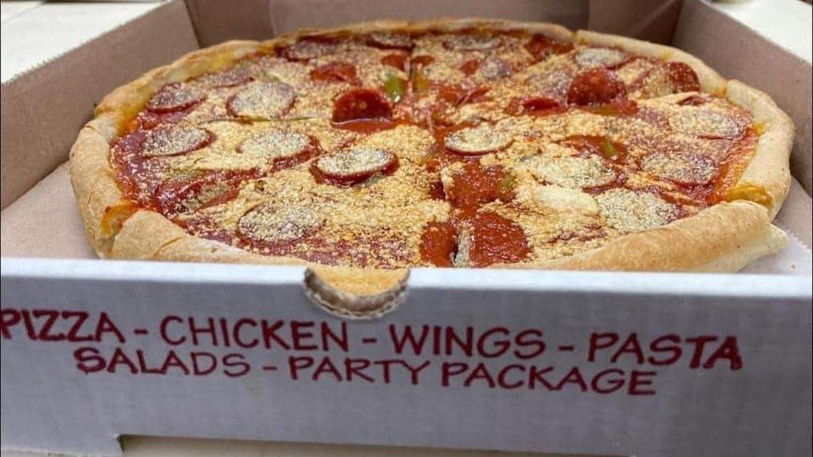 Austintown Pizza and Chicken announced on Facebook they’re closing until further notice. 