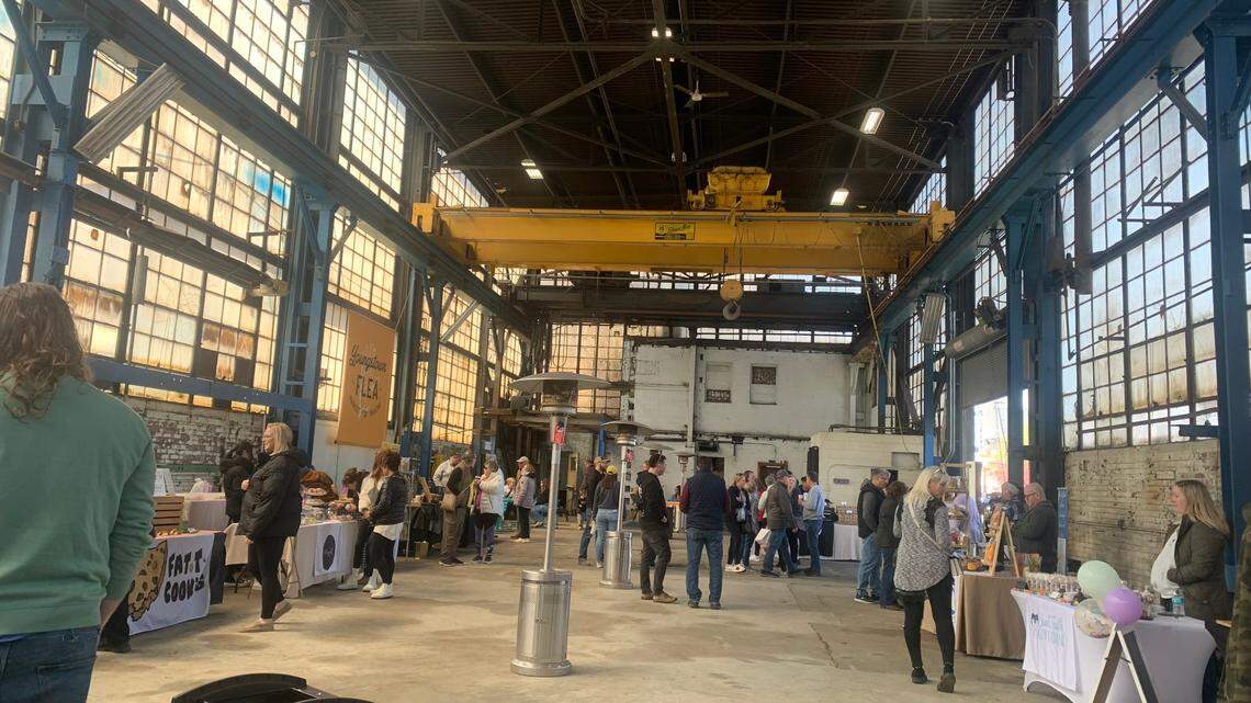 6 things to do in Mahoning Valley: Halloween drive-in, music and two flea markets